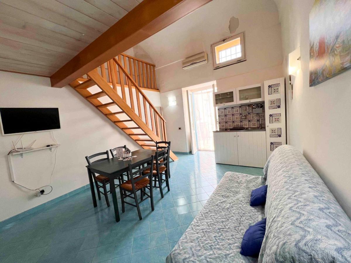 Residence Dei Pescatori Procida Buitenkant foto